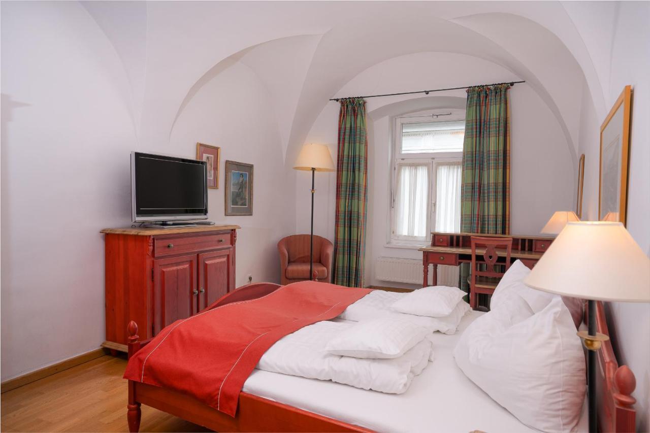 Gasthof Zum Greif Leoben  Zewnętrze zdjęcie